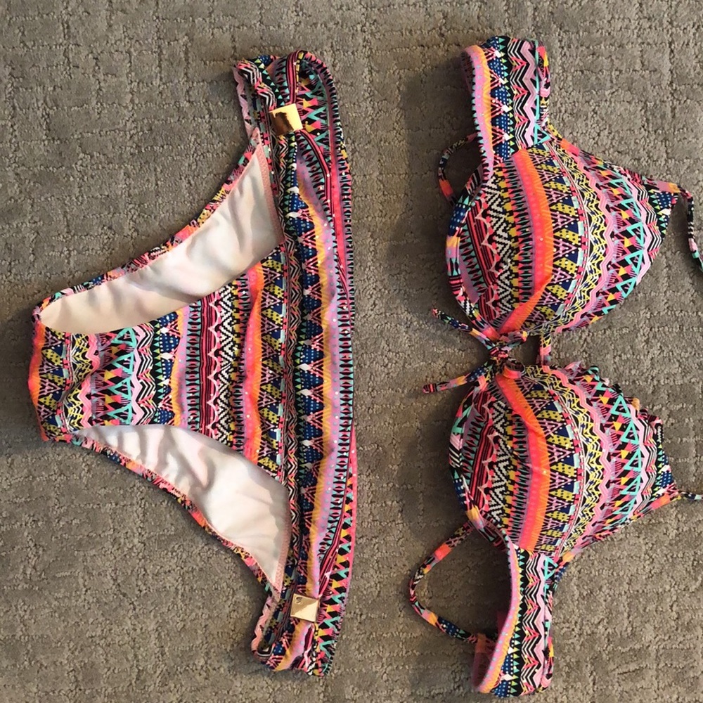 NWOT Victoria’s Secret Bathing Suit - Picture 2 of 9